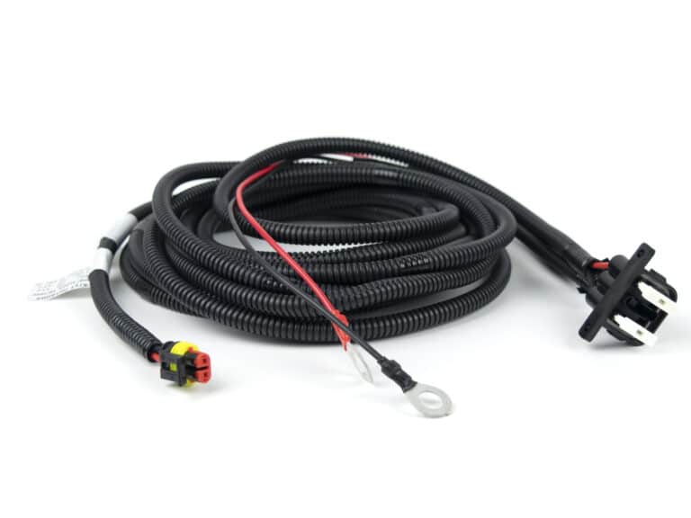 Virtakaapeli sulakkeilla 4,5 m. assy 4666